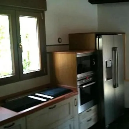 Casa De Cucu Navaluenga *