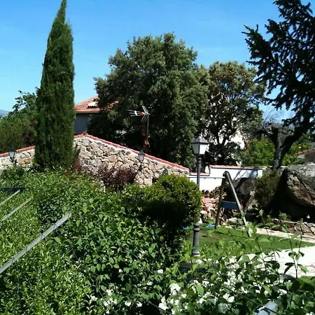 Casa De Cucu Navaluenga Holiday home