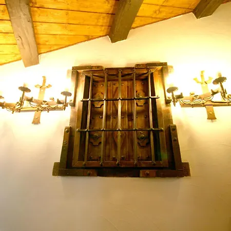 Casa De Cucu Navaluenga Ávila