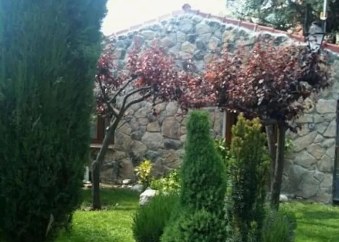 Casa De Cucu Navaluenga Ávila